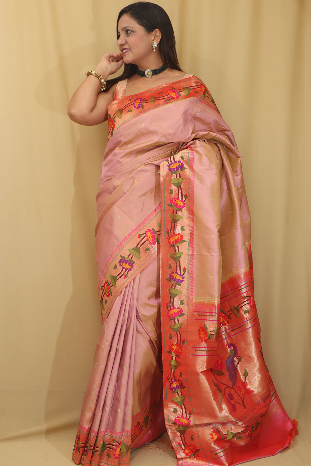 Floral Pink Paithani Silk Saree with Muniya Border - Luxurion World