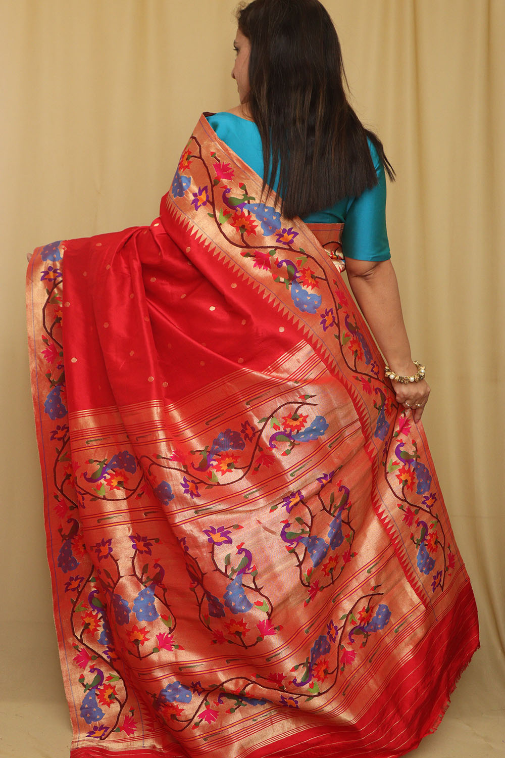 Red Paithani Handloom Pure Silk Heavy Border Flower And Peacock Design Saree - Luxurion World