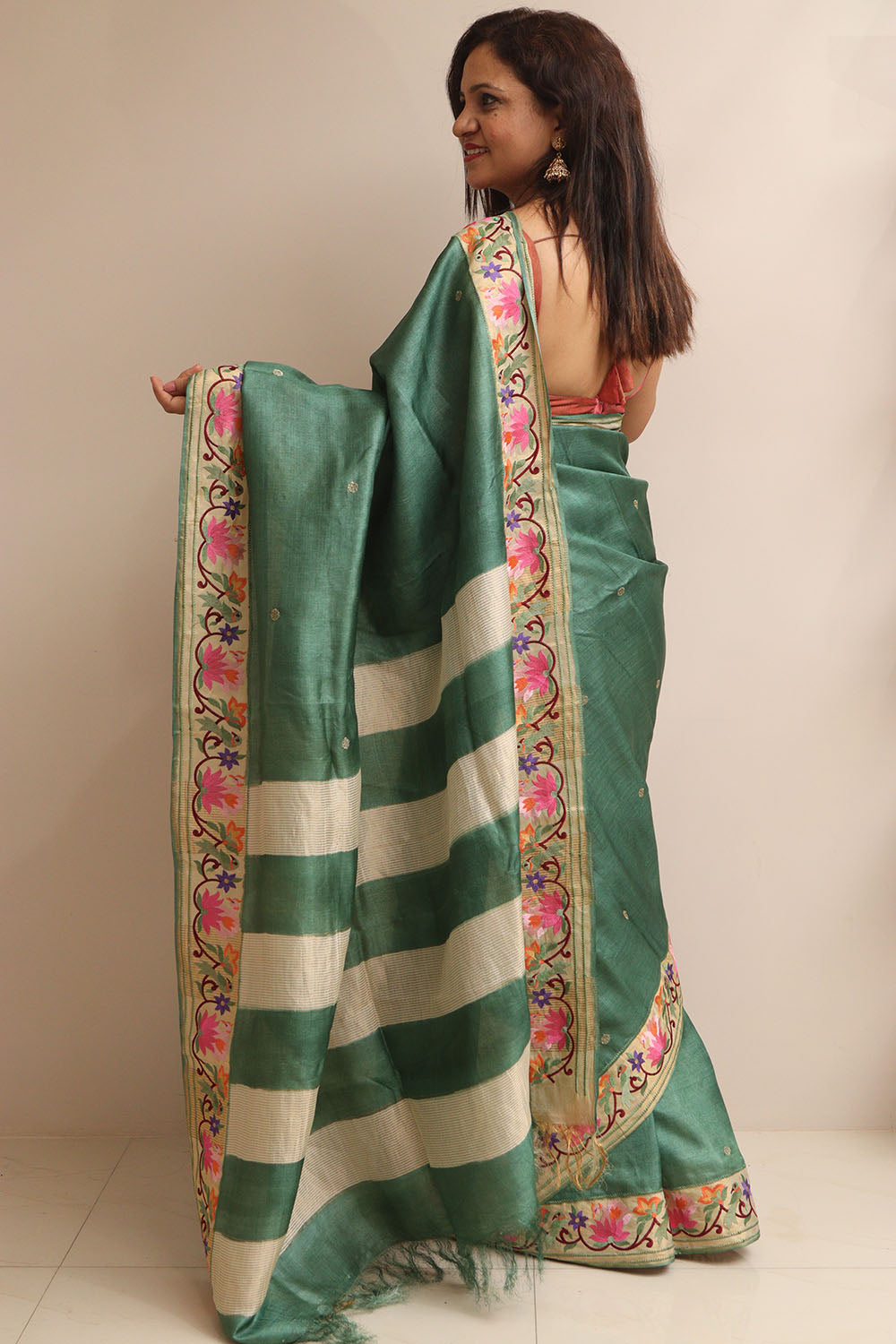 Green Paithani Embroidered Border Pure Tussar Silk Flower Design Saree - Luxurion World