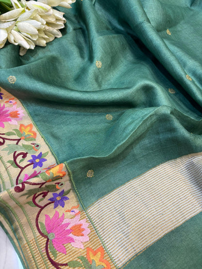 Green Paithani Embroidered Border Pure Tussar Silk Flower Design Saree - Luxurion World