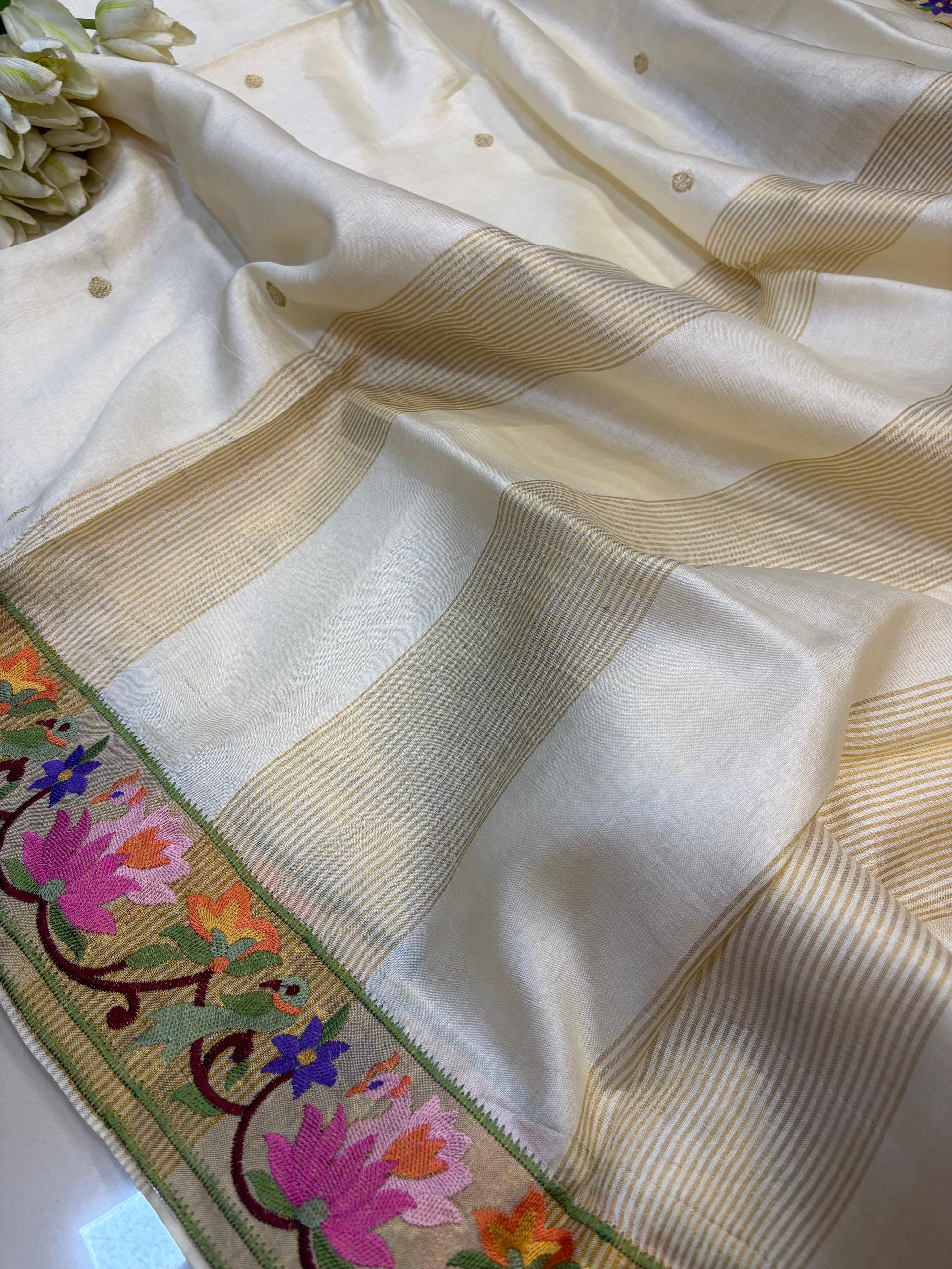 Off White Paithani Embroidered Border Pure Tussar Silk Flower Design Saree - Luxurion World