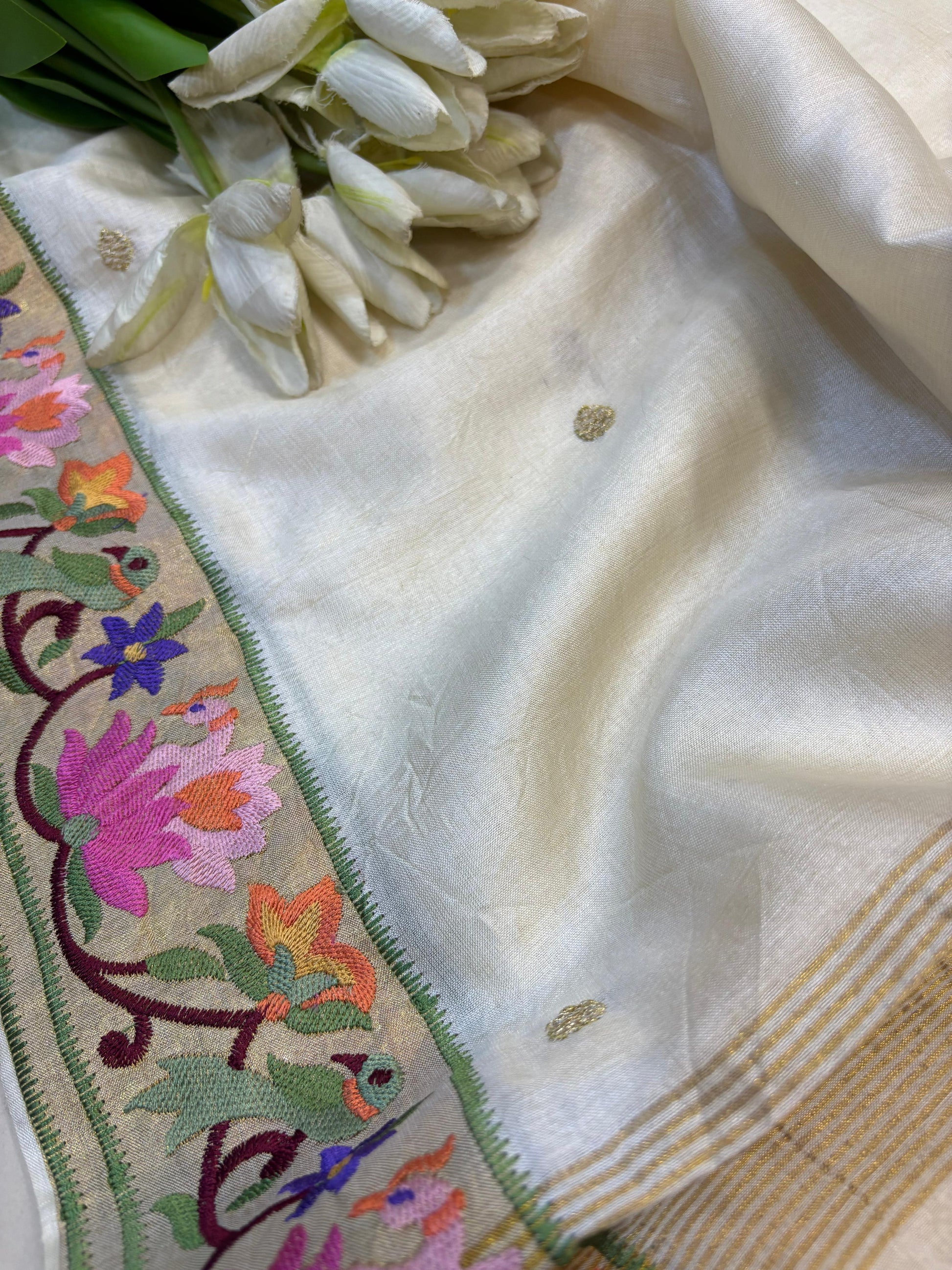 Off White Paithani Embroidered Border Pure Tussar Silk Flower Design Saree - Luxurion World