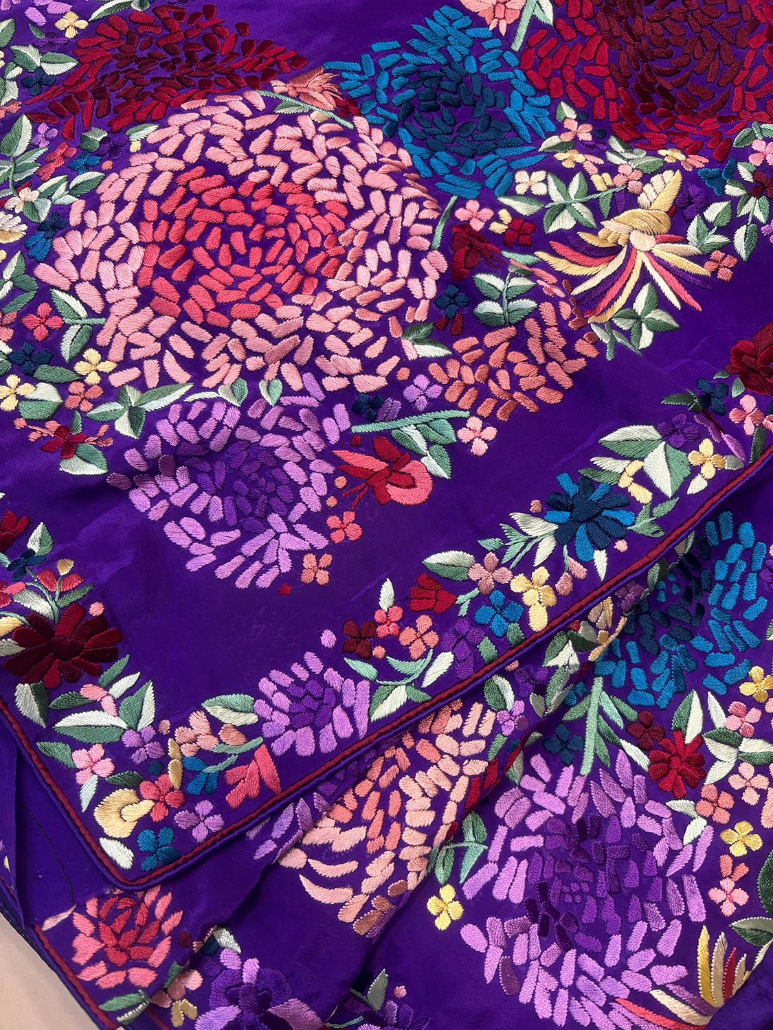 Elegant Purple Hand Embroidered Parsi Gara Crepe Flower Design Saree - Luxurion World