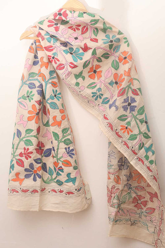 Off White Hand Embroidered Kantha Tussar Silk Stole - Luxurion World