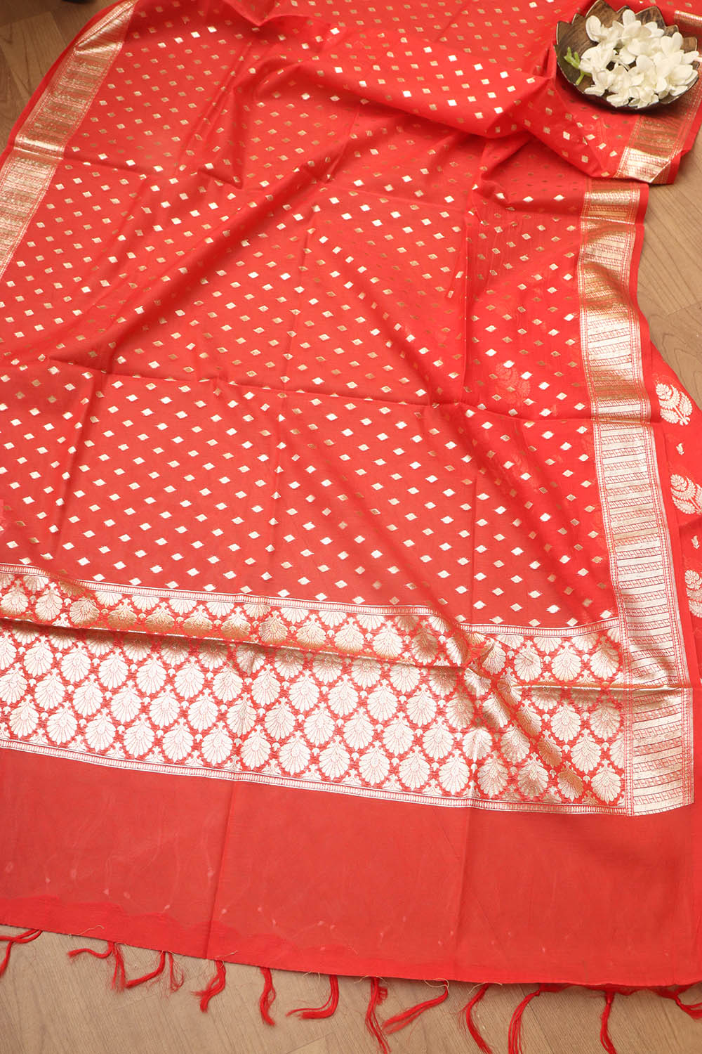 Exquisite Red Banarasi Chanderi Silk Three Piece Unstitched Suit Set - Luxurion World