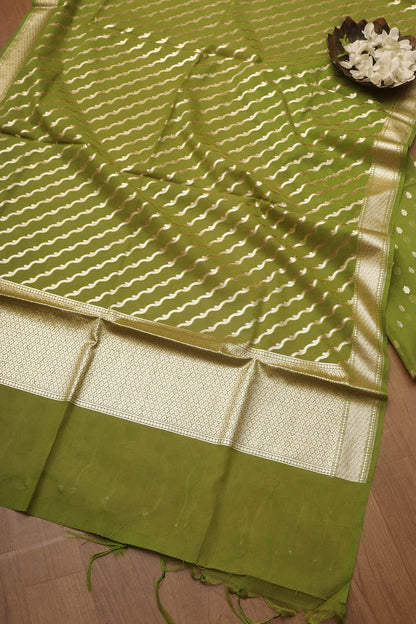 Green Banarasi Chanderi Silk Three Piece Unstitched Suit Set - Luxurion World