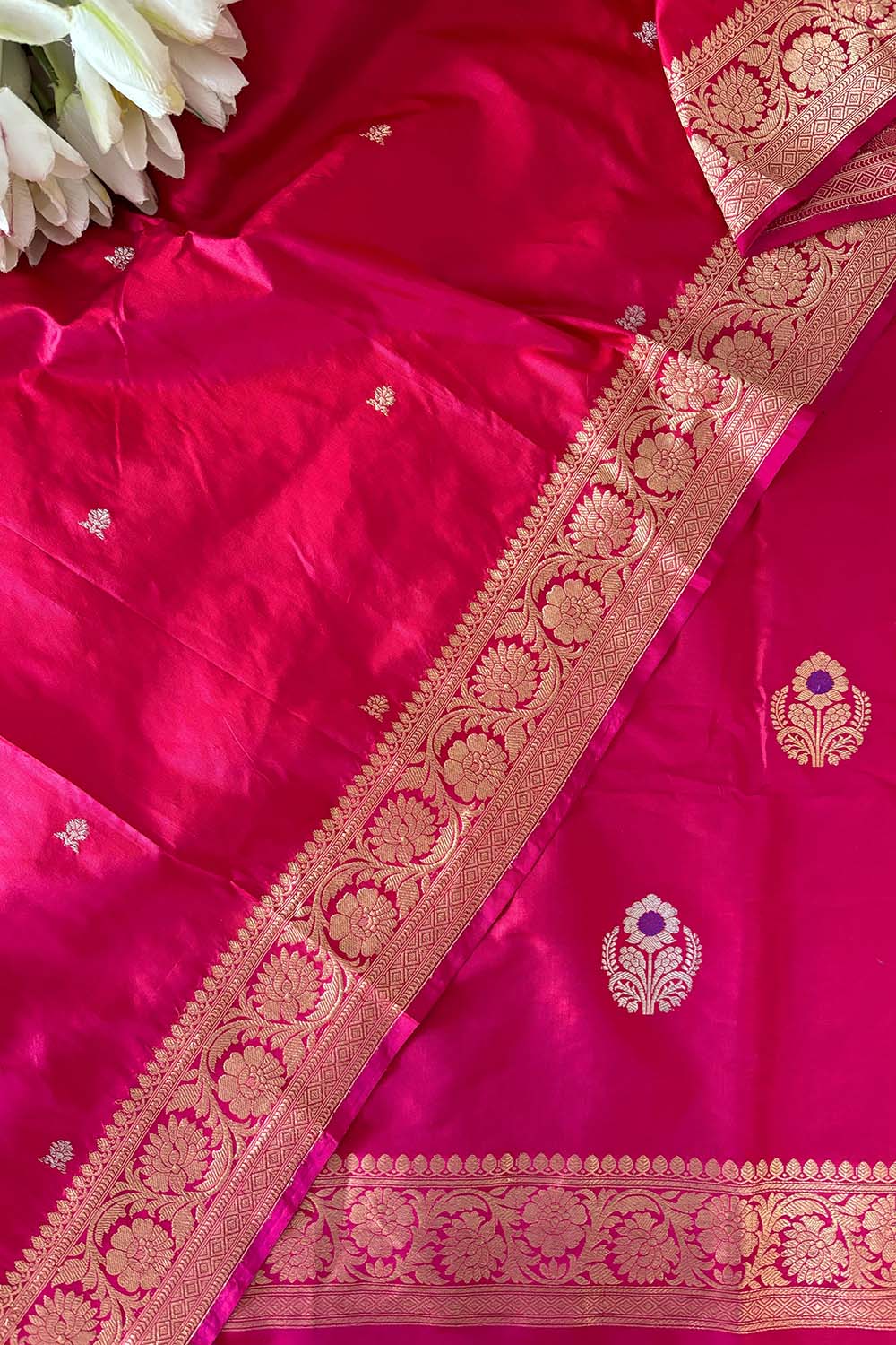 Pink Handloom Banarasi Pure Katan Silk Three Piece Flower Design Unstitched Suit Set - Luxurion World