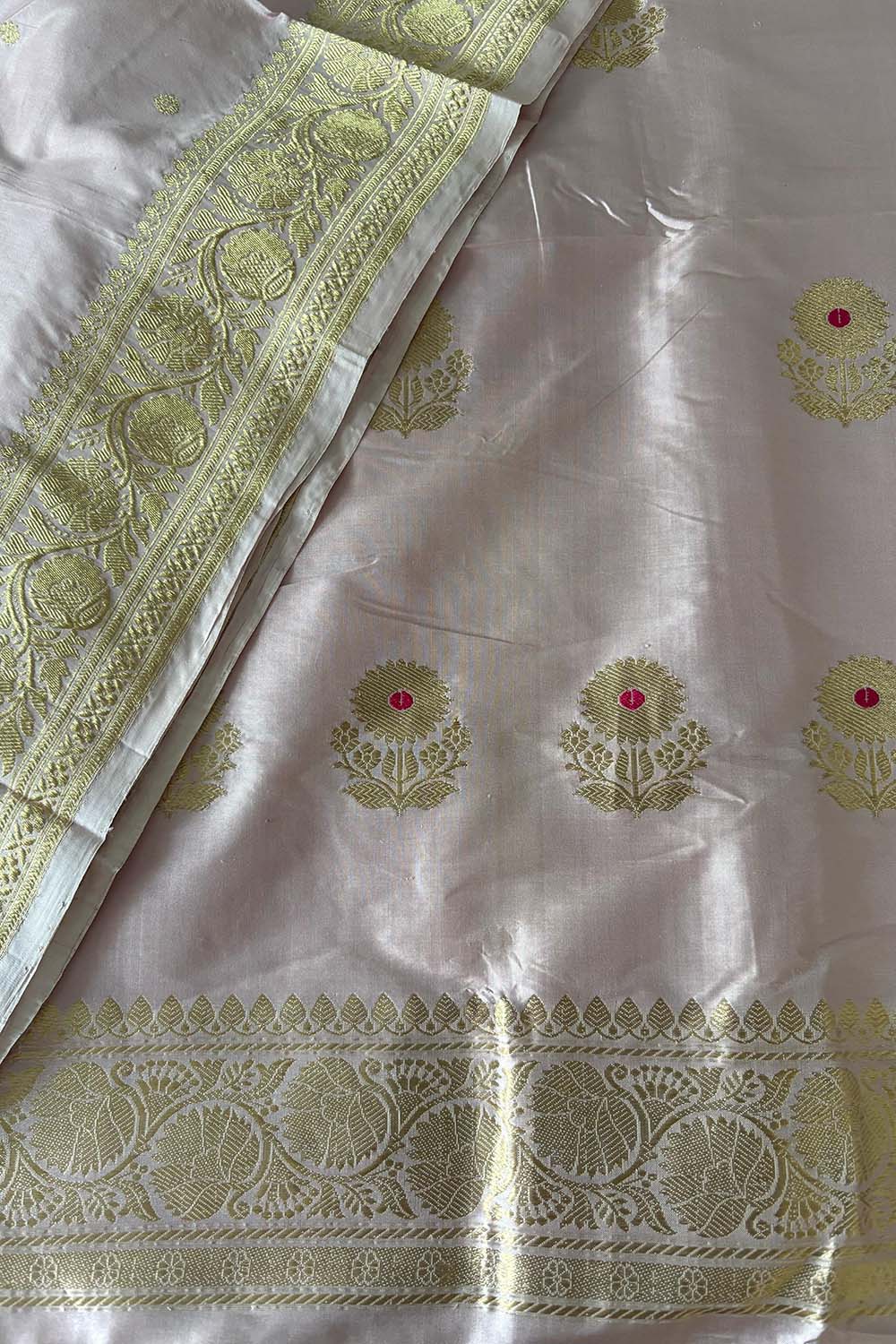 Pastel Pink Handloom Banarasi Pure Katan Silk Three Piece Pink Meena Flower Design Unstitched Suit Set - Luxurion World