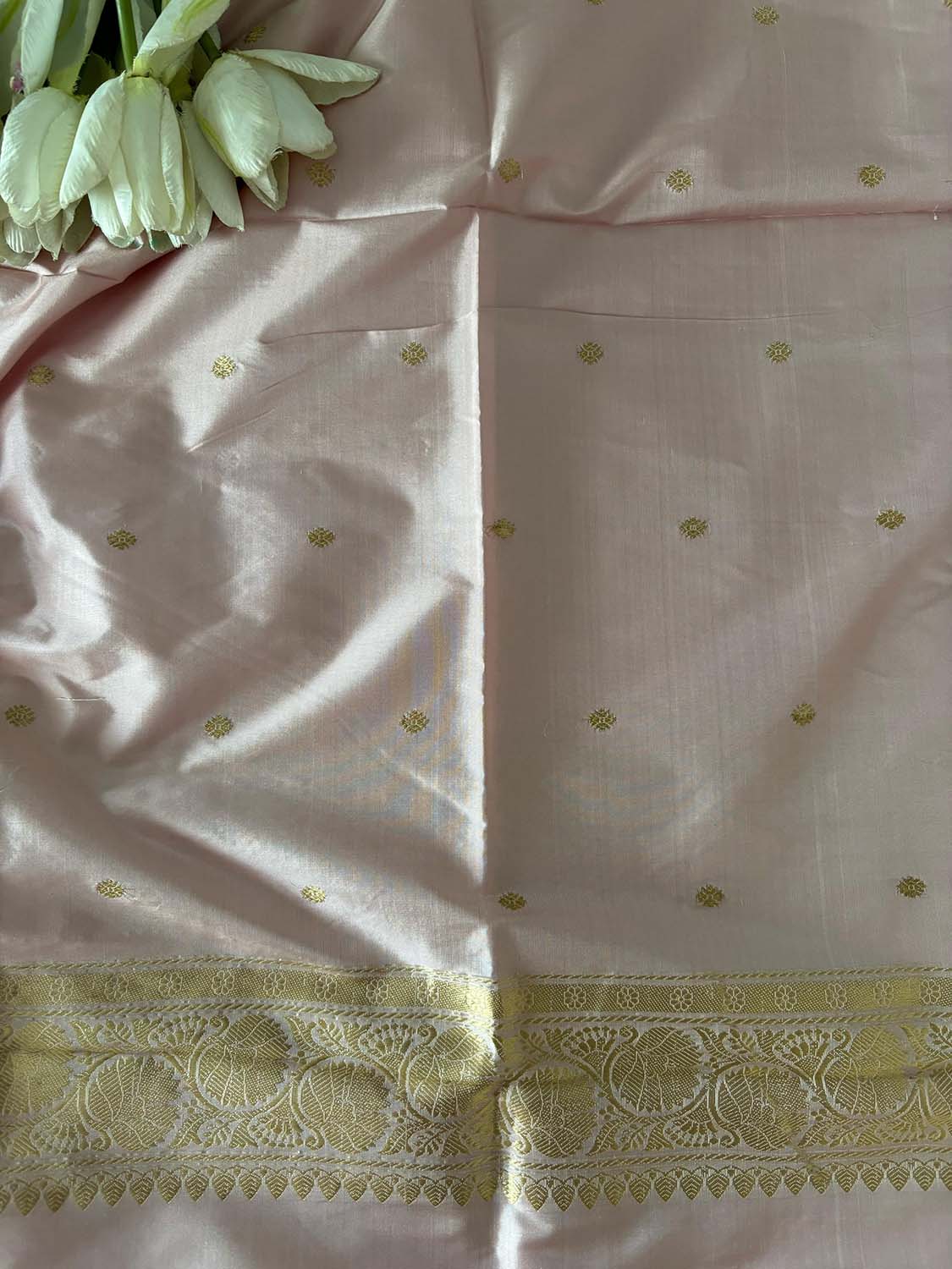 Pastel Pink Handloom Banarasi Pure Katan Silk Three Piece Pink Meena Flower Design Unstitched Suit Set - Luxurion World