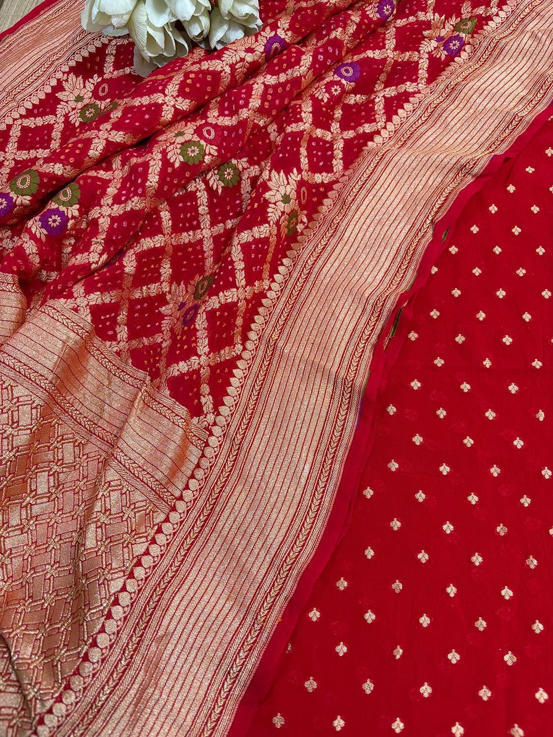 Red Banarasi Bandhani Pure Georgette Meenakari Three Piece Unstitched Suit Set - Luxurion World
