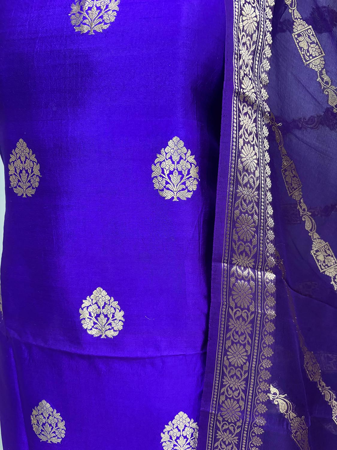 Elegant Blue Banarasi Pure Chiniya Silk Three Piece Unstitched Suit Set With Kora Silk Dupatta - Luxurion World