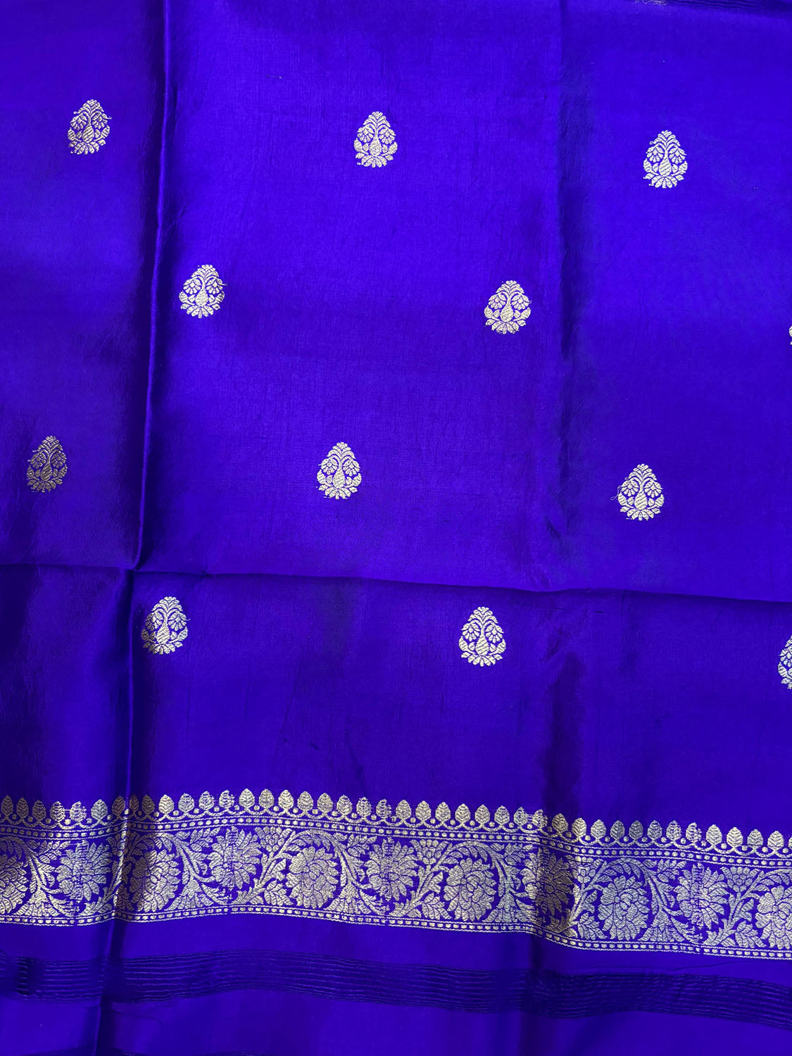 Elegant Blue Banarasi Pure Chiniya Silk Three Piece Unstitched Suit Set With Kora Silk Dupatta - Luxurion World