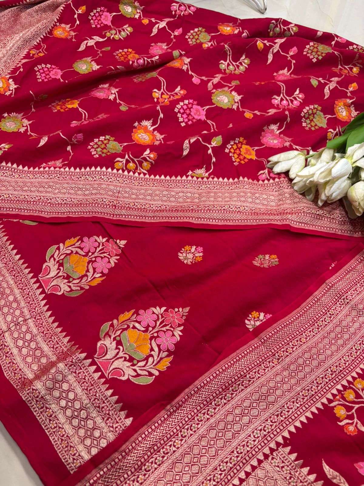 Red Banarasi Pure Moonga Silk Unstitched Three Piece Suit Set - Luxurion World