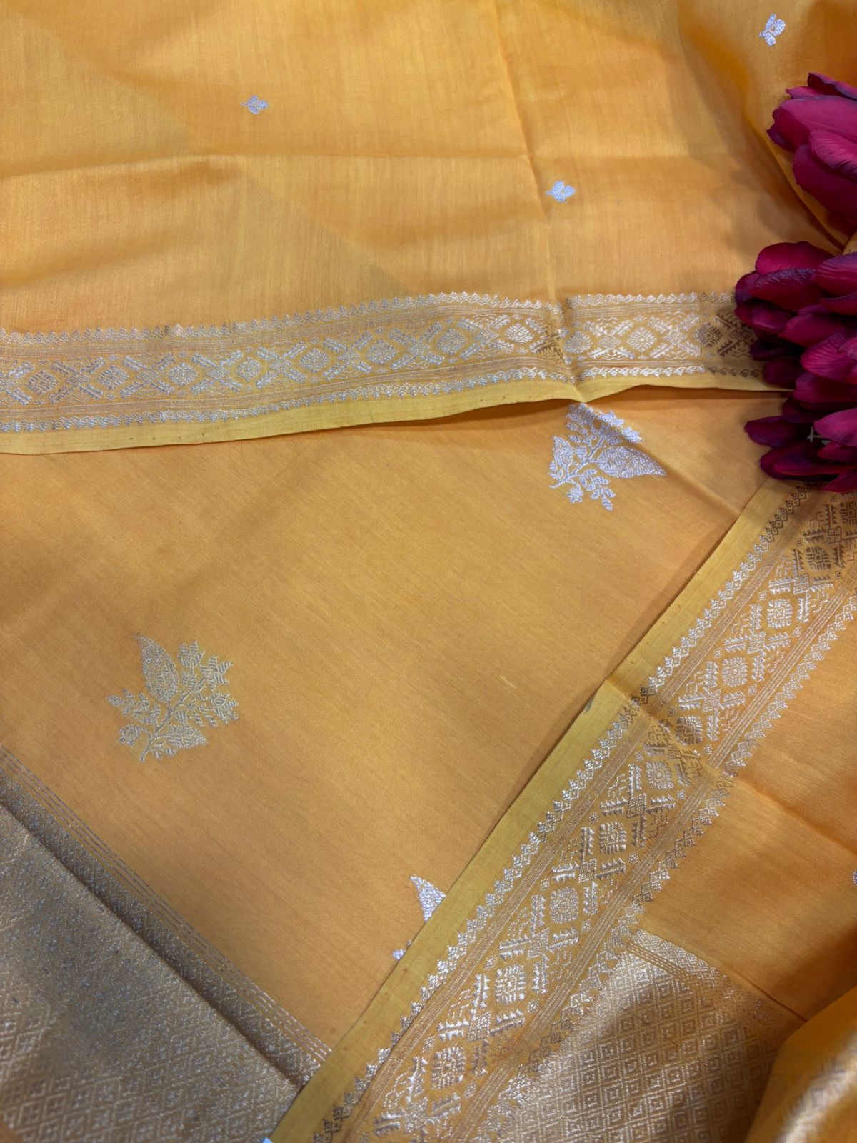 Yellow Banarasi Pure Muslin Cotton Kadwa Sona Roopa Three Piece Suit Set - Luxurion World