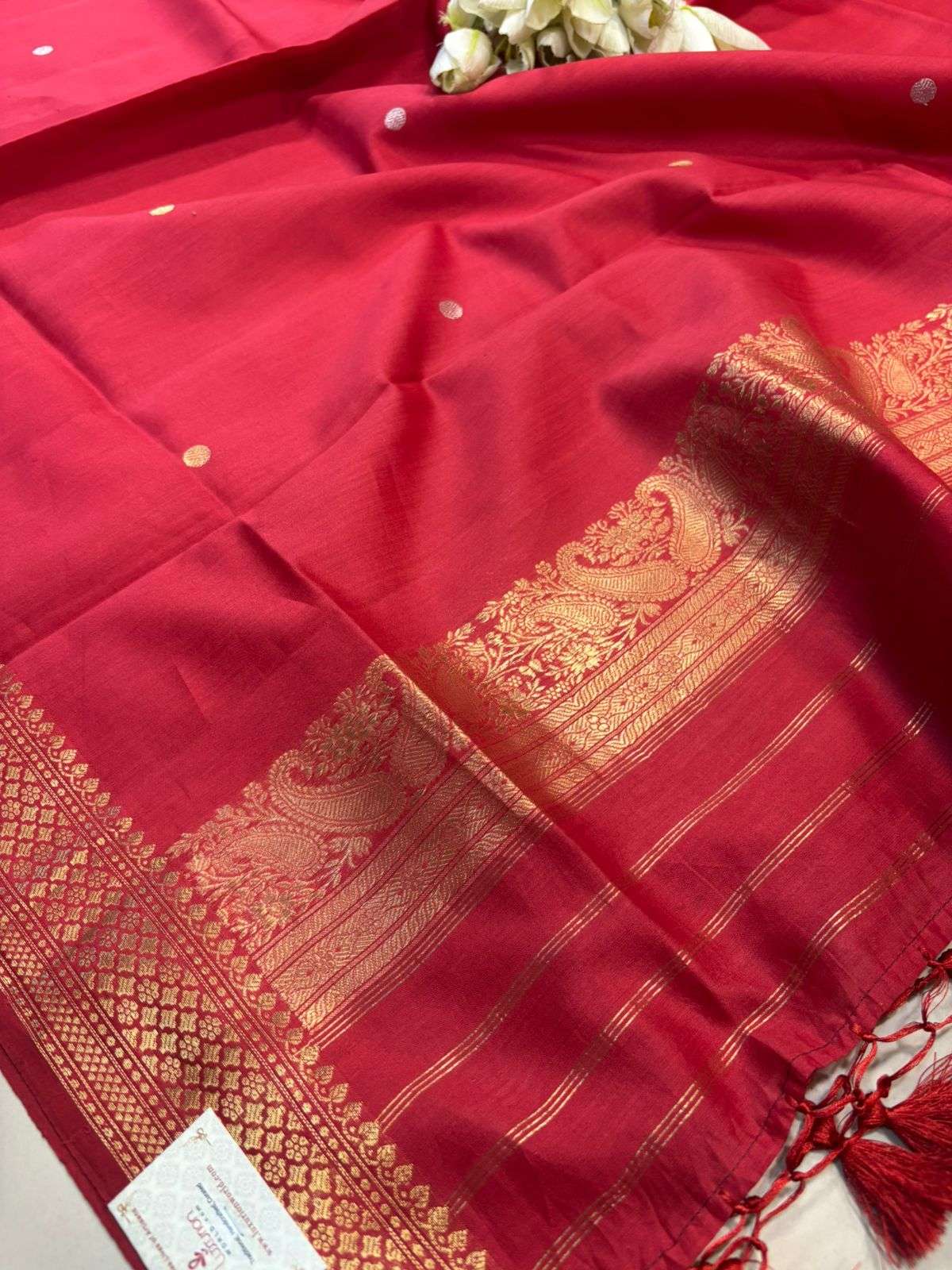 Red Banarasi Pure Muslin Cotton Kadwa Sona Roopa Three Piece Suit Set - Luxurion World