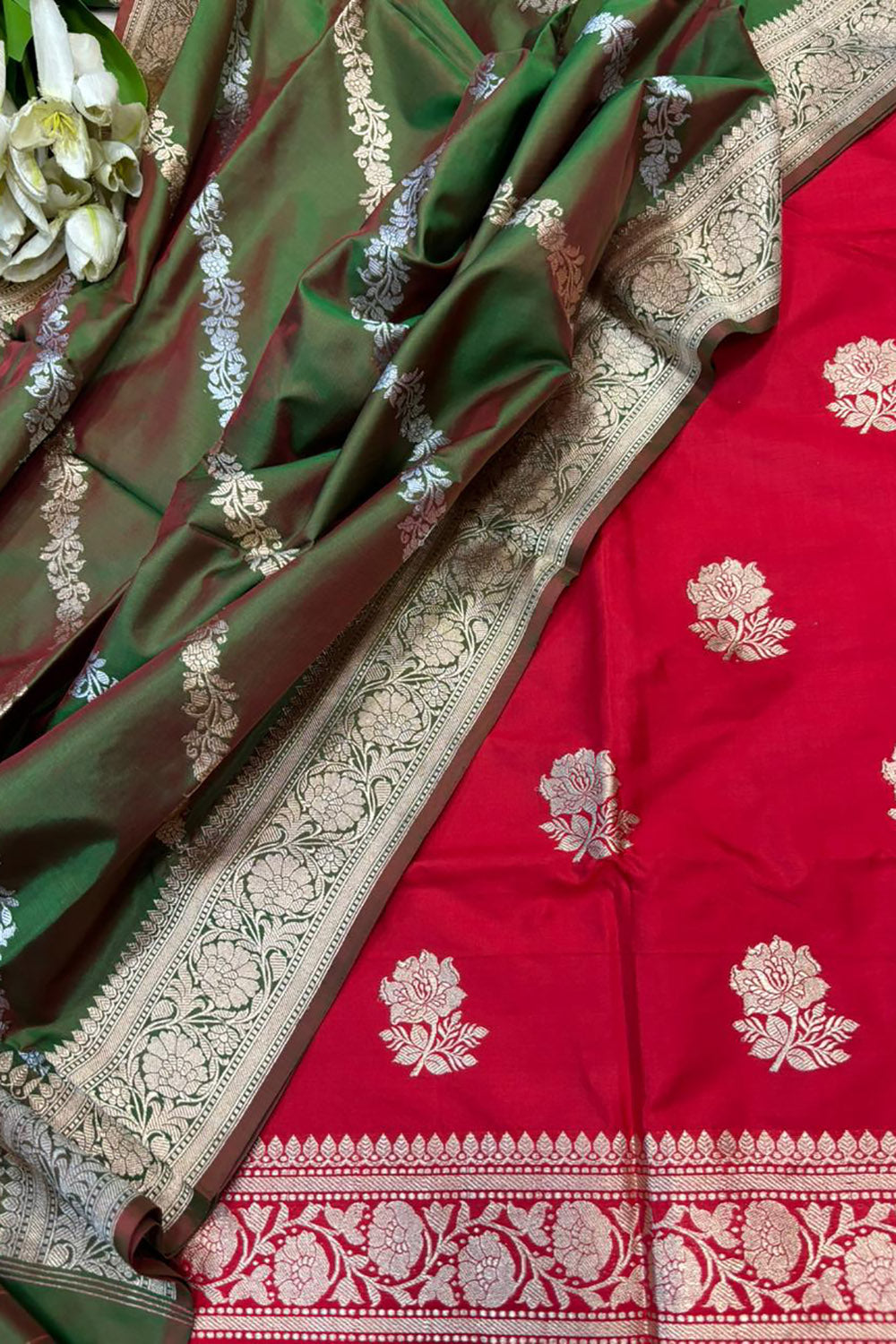 Red Pure Katan Silk Banarasi Handloom Three Piece Unstitched Suit Set - Luxurion World