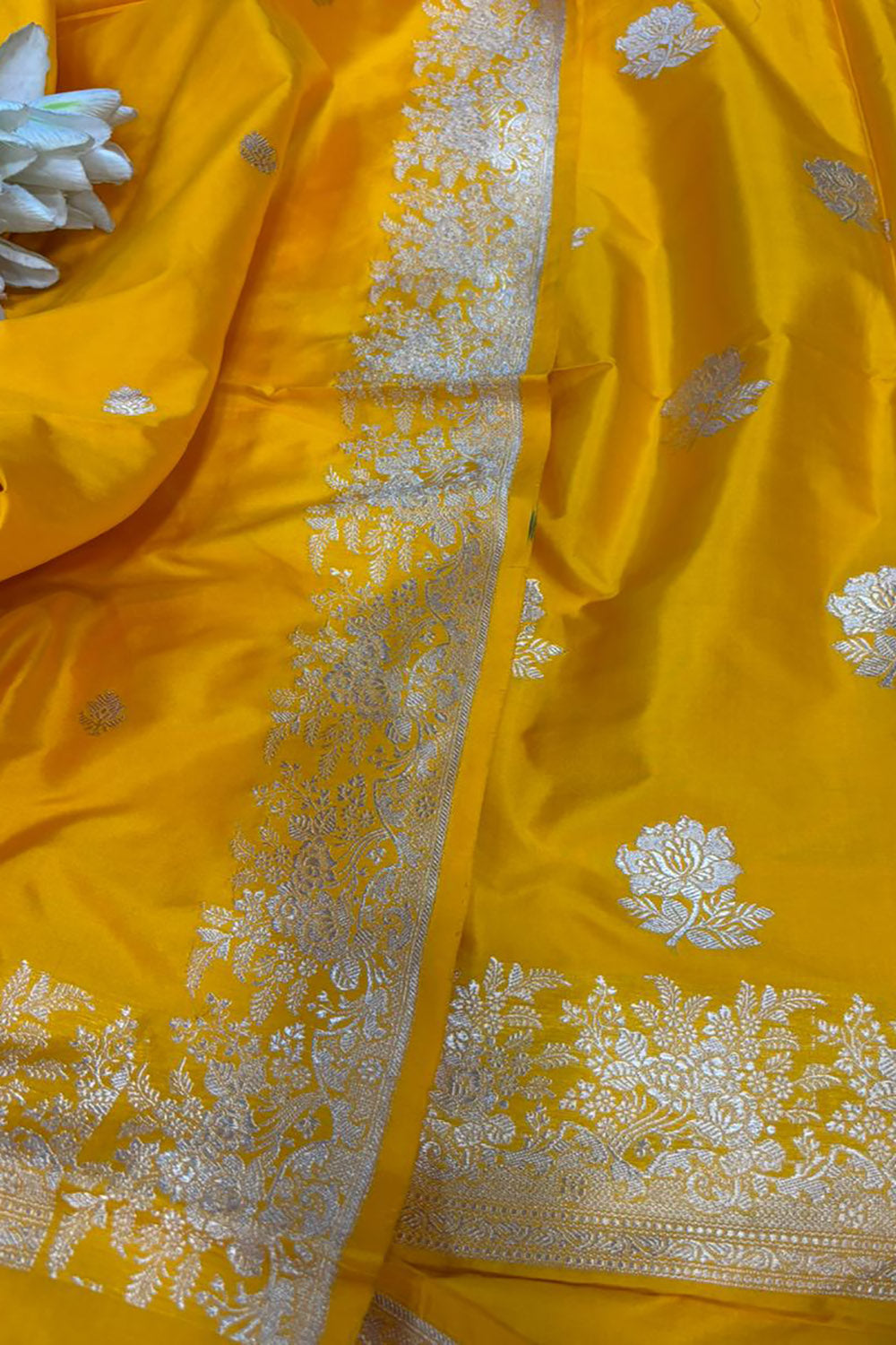 Yellow Pure Katan Silk Banarasi Handloom Three Piece Unstitched Suit Set - Luxurion World