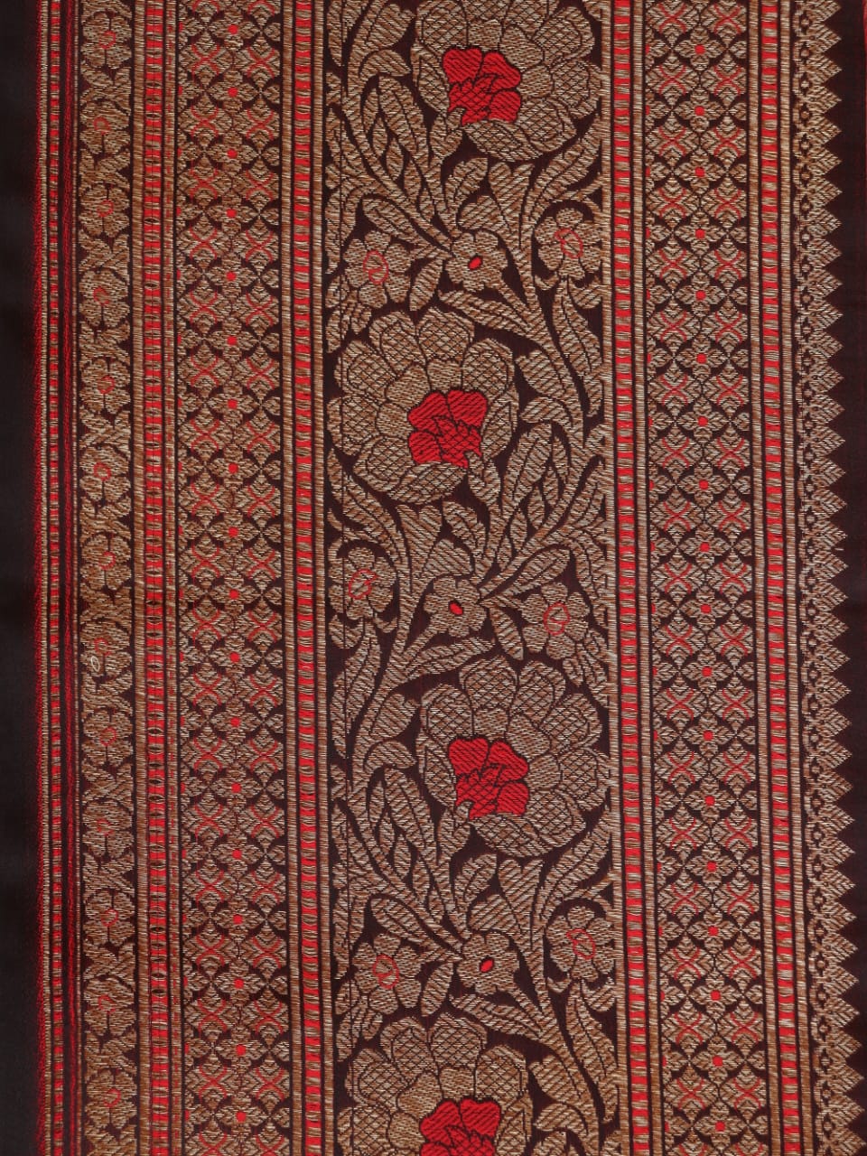 Black And Red Banarasi Silk Lace(1 Mtr ) - Luxurion World