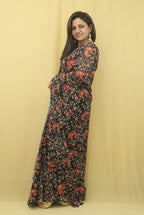 Black Digital Printed Georgette Floral Design Saree - Luxurion World