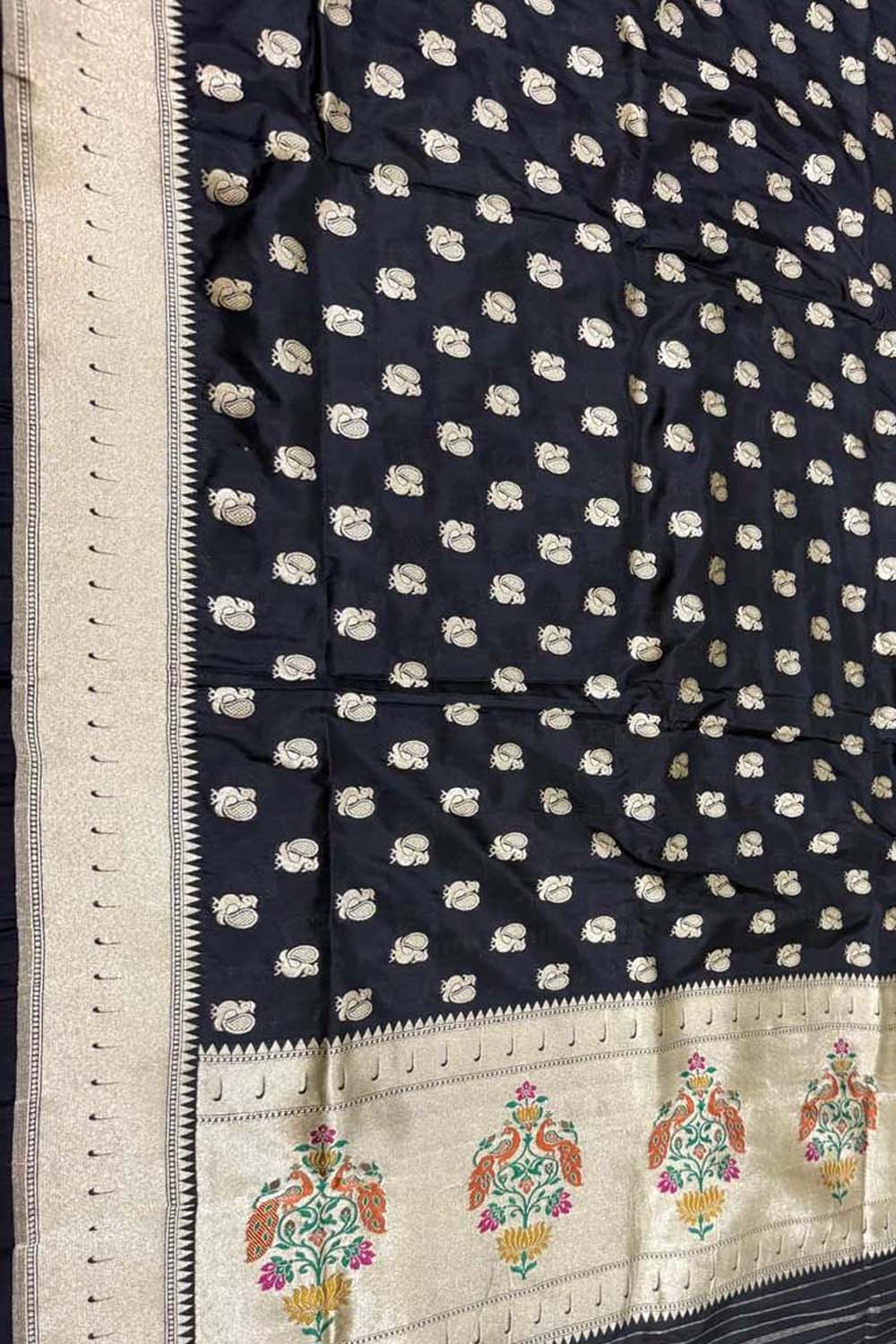 Black Banarasi Pure Katan Silk Dupatta Handloom Varanasi