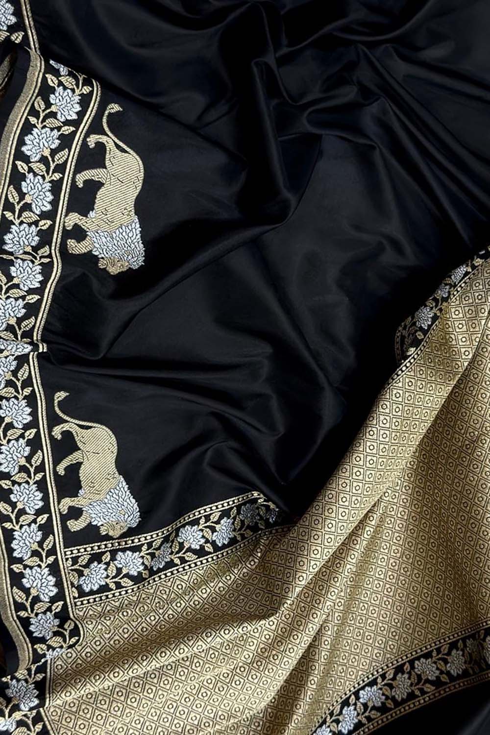 Black Handloom Banarasi Pure Katan Silk Sona Roopa Lion Design Saree