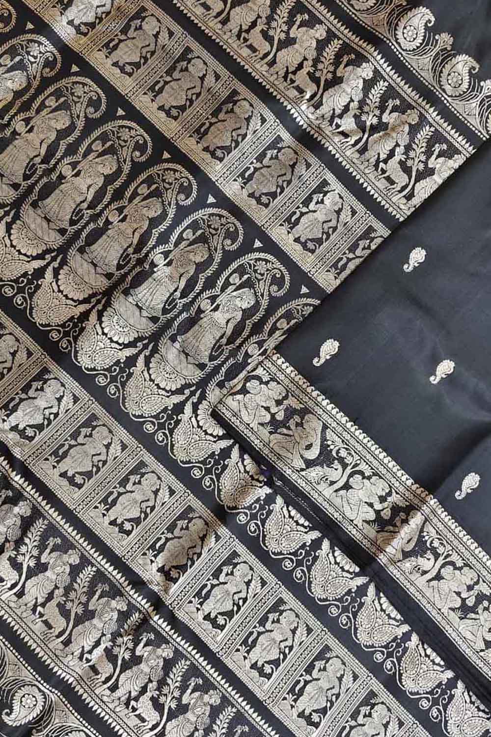 Black Swarnachari Silk Saree — Handloom Pure Silk, Festive & Wedding