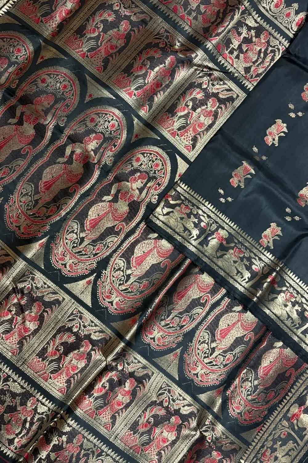 Black Handloom Swarnachari Pure Silk Saree