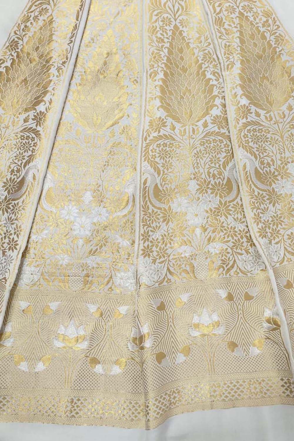 Dyeable Banarasi Handloom Pure Georgette Unstitched Lehenga Set