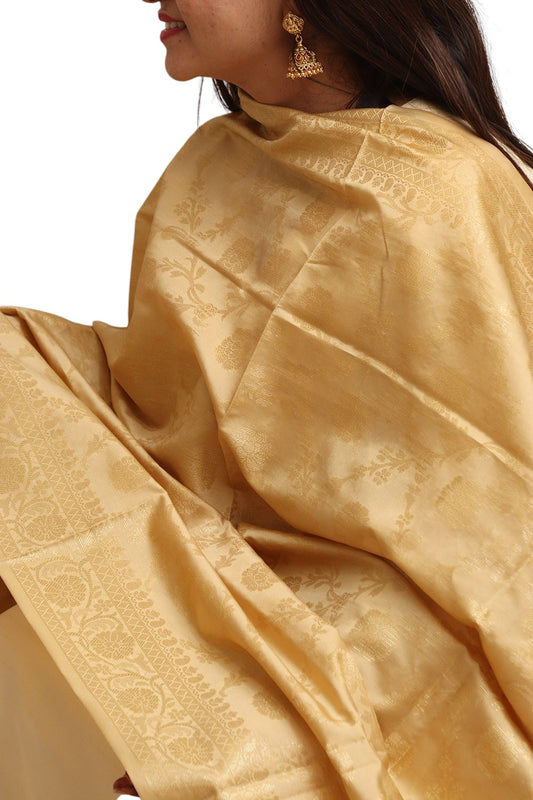 Golden Banarasi Silk Dupatta - with a beautifully handcrafted matching tassel - Luxurion World