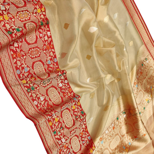 Golden Banarasi Kora Tissue Silk Saree — Meenakari Skirt Border, Sangeet Elegance