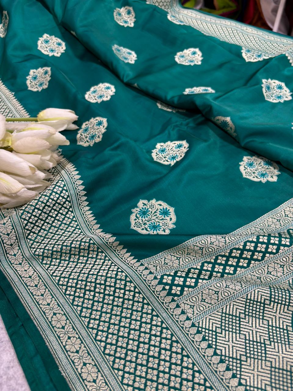Green Banarasi Mashru Silk Saree — Meenakari Zari Florals, Wedding