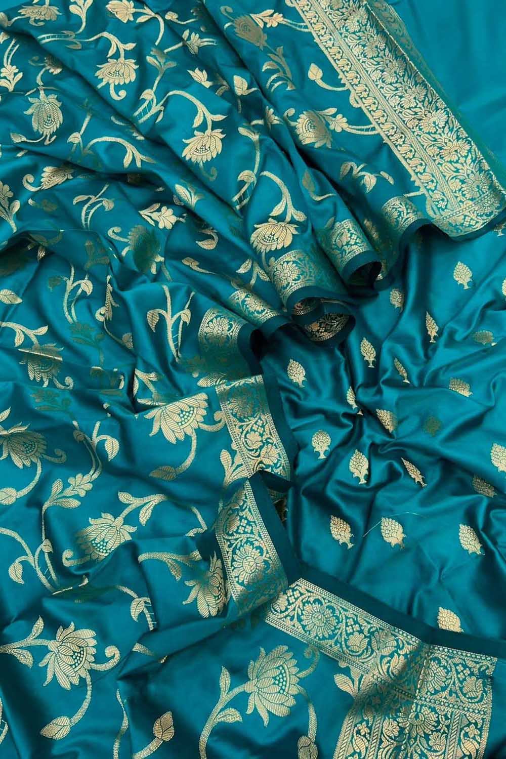 Green Banarasi Silk Three Piece Unstitched Suit Set