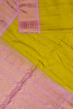 Green Handloom Gadwal Pure Silk Saree — Zari Border, Festive