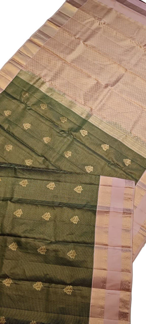 Green Handloom Gadwal Pure Silk Saree