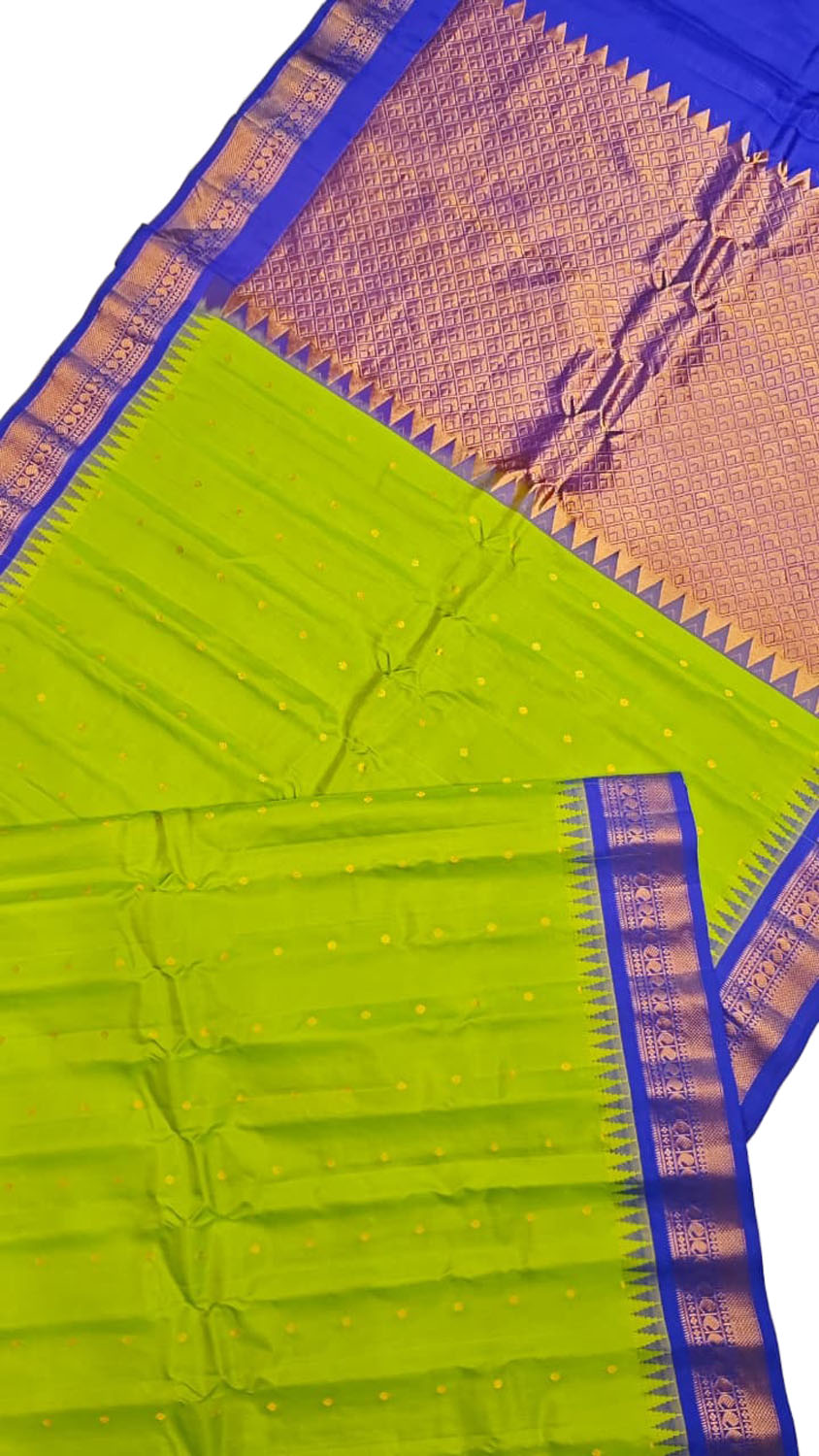 Green Gadwal Handloom Pure Silk Saree