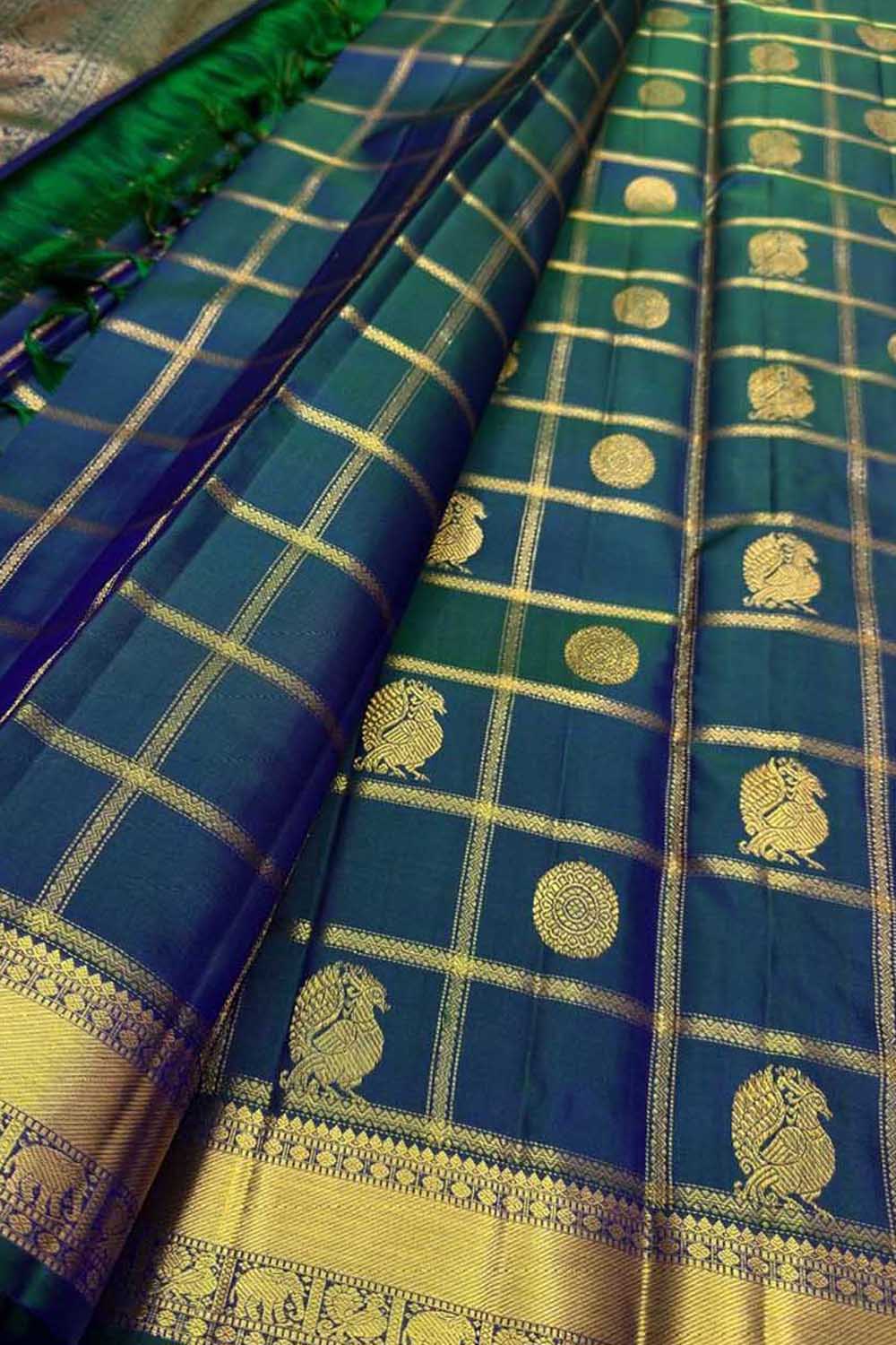 Green Handloom Kanjeevaram Pure Silk Saree — Handwoven, Festive & Bridal