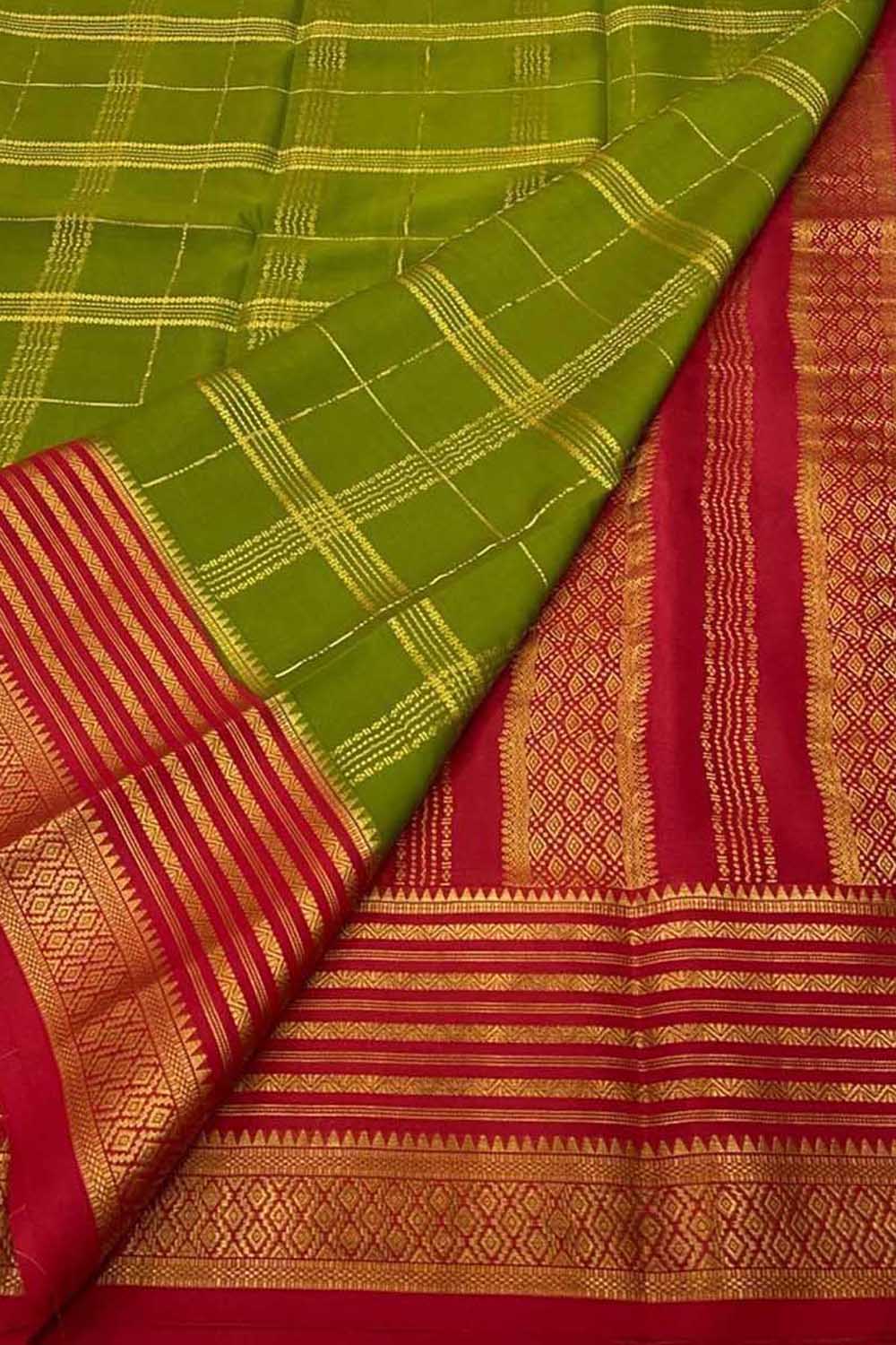 Green Mysore Crepe Silk Checks Saree — Handloom Weave, Casual