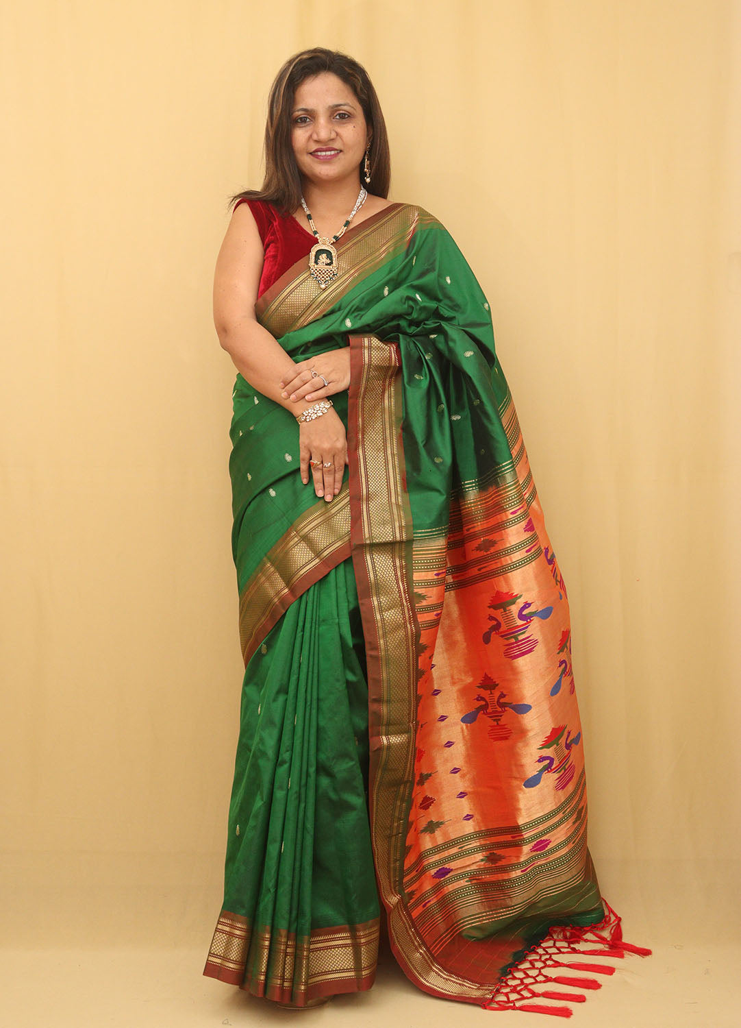 Green Handloom Paithani Pure Silk Saree - Luxurion World