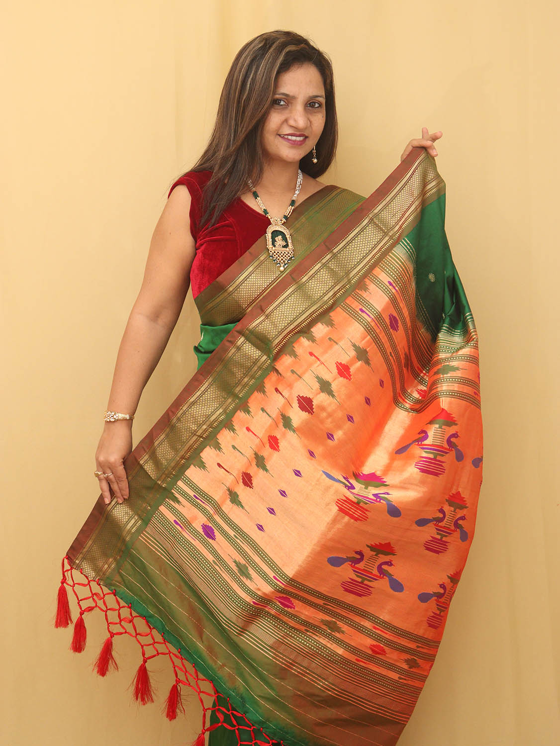 Green Handloom Paithani Pure Silk Saree - Luxurion World