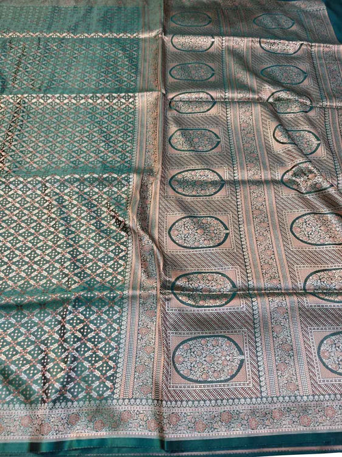 Green Banarasi Mashru Silk Saree Tanchui Weave