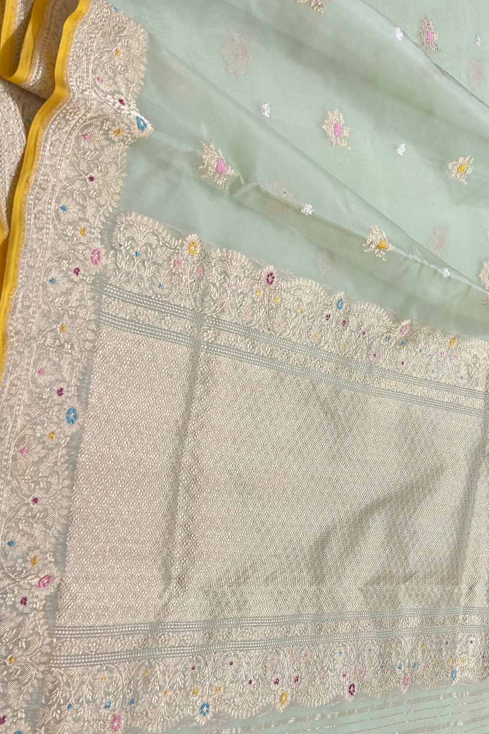 Green Pure Kora Tissue Banarasi Handloom Meenakari Weaved Saree