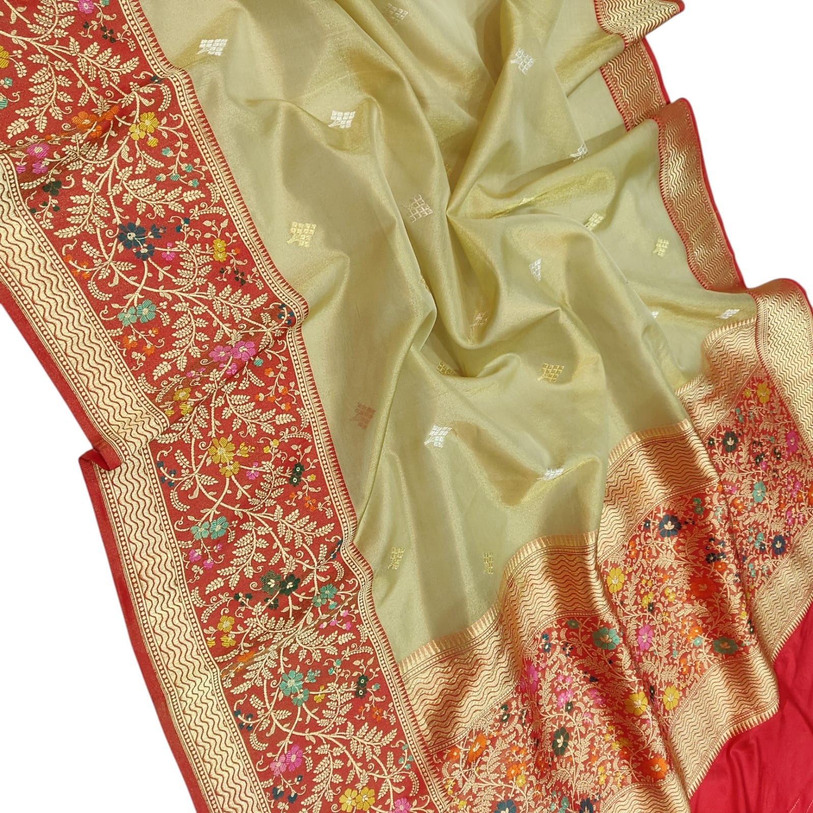 Green Banarasi Kora Tissue Silk Saree — Meenakari Skirt Border, Heritage Drape