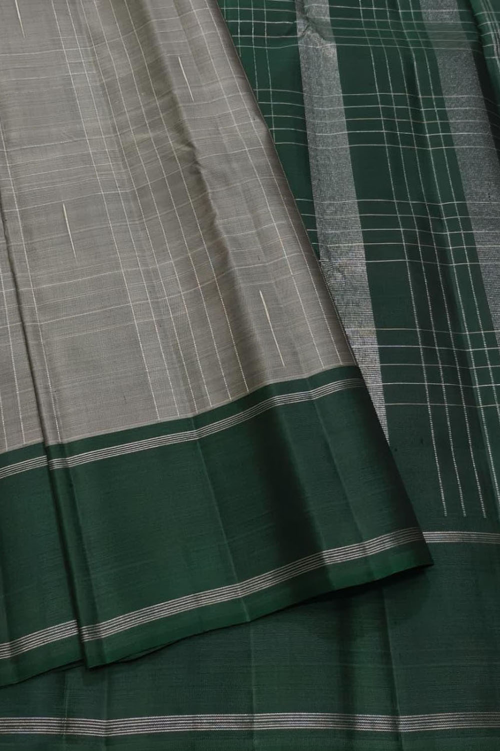 Grey Handloom Kanjeevaram Pure Silk Saree