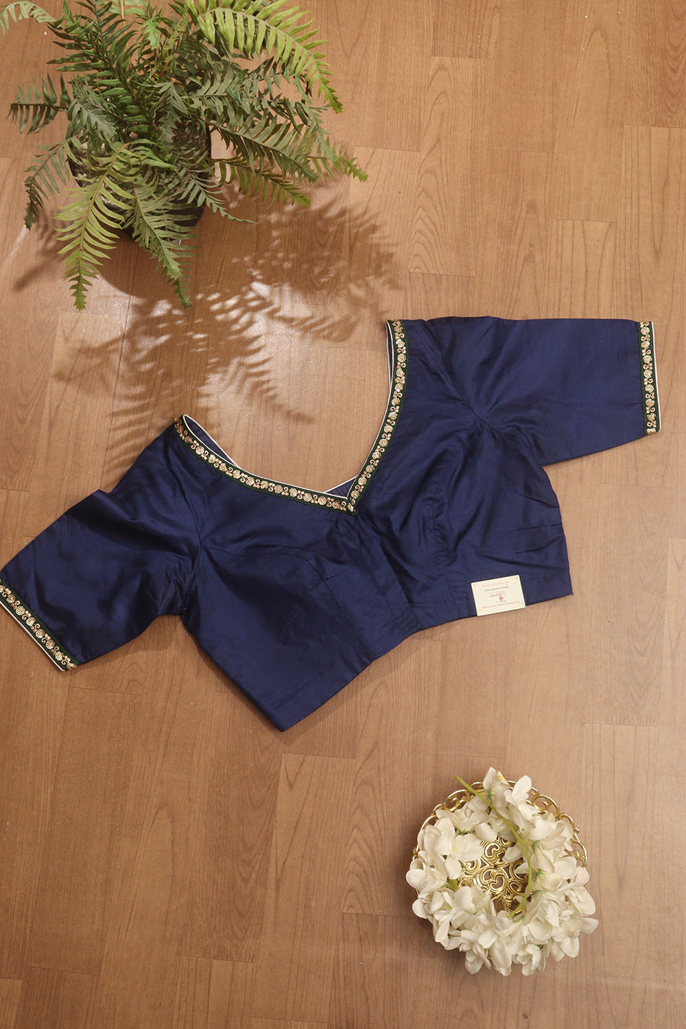 Blue Hand Painted Pure Silk V Neck Non Padded Stitched Blouse - Luxurion World