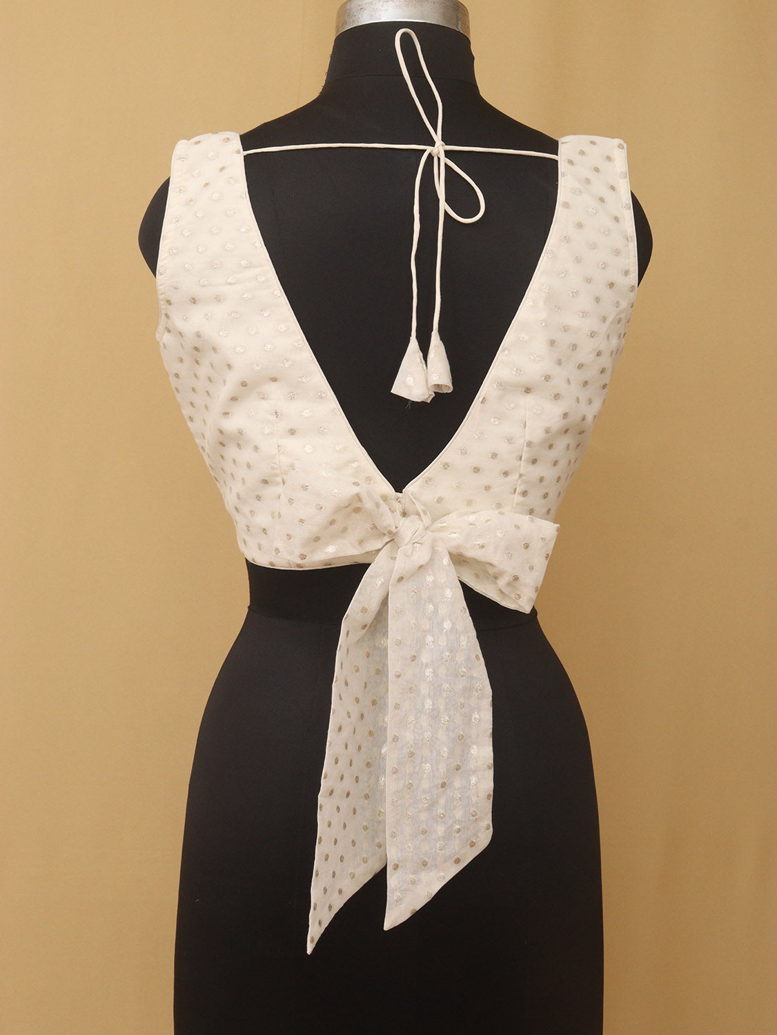 Dyeable Banarasi Polka Dot Chanderi Silk U Neck Sleeveless Non Padded Stitched Blouse with Back Knot - Luxurion World