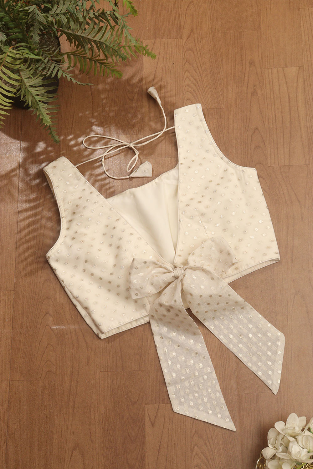 Dyeable Banarasi Polka Dot Chanderi Silk U Neck Sleeveless Non Padded Stitched Blouse with Back Knot - Luxurion World