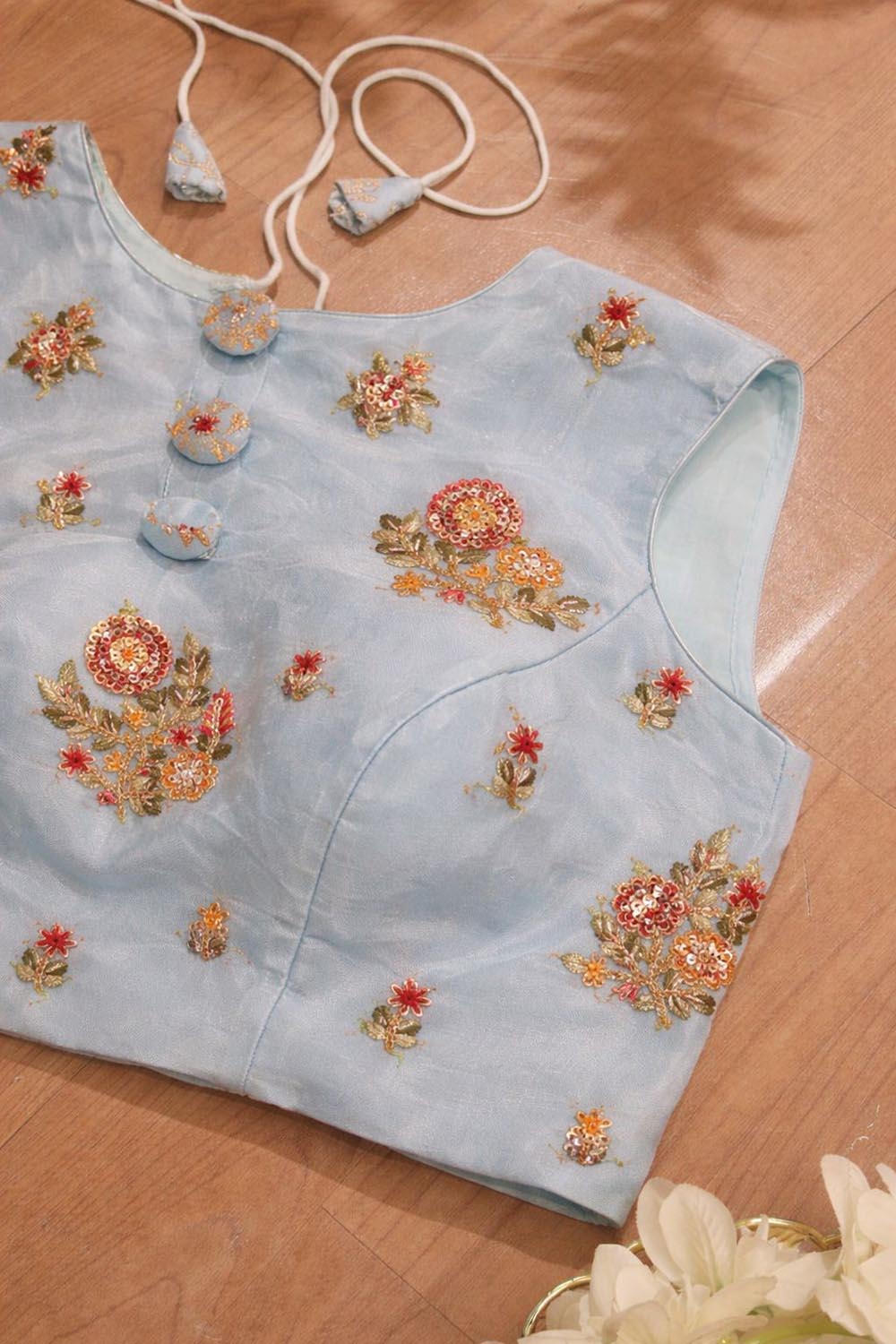 Blue Trendy Embroidered Silk Blouse - Luxurion World