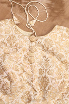 Off White Banarasi Kimkhwab Sleeveless Round Neck Padded Blouse - Luxurion World