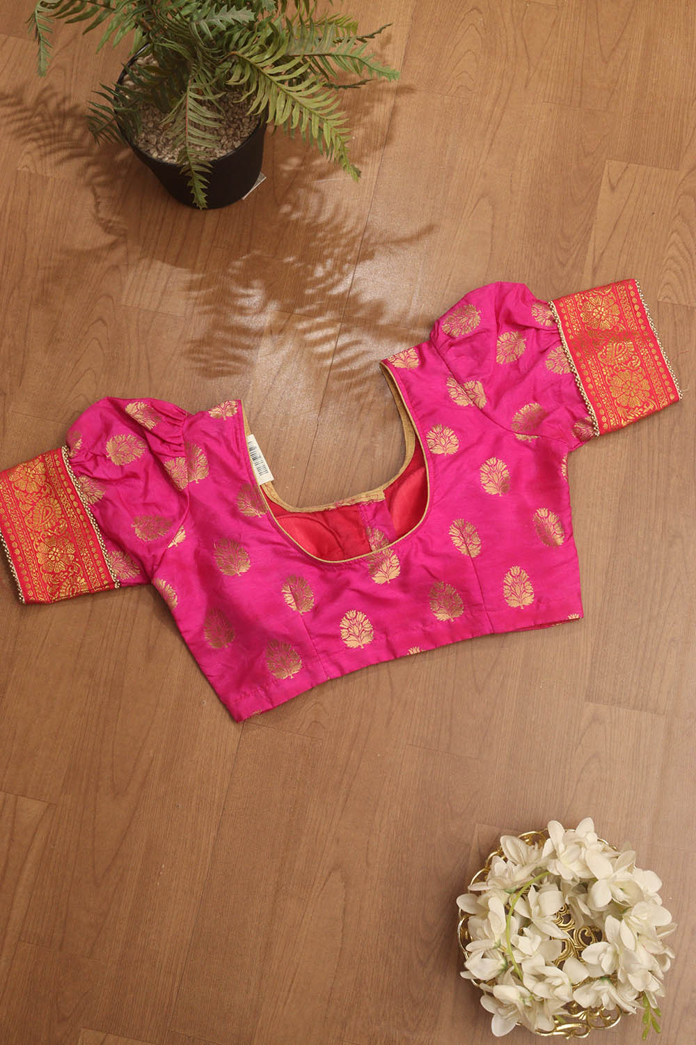 Pink Banarasi Silk U Neck Padded Balloon Sleeve Blouse - Luxurion World