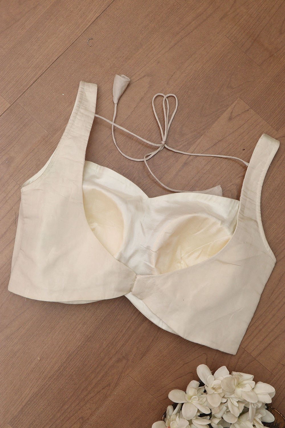 White Banarasi Tissue Silk Padded Blouse - Luxurion World